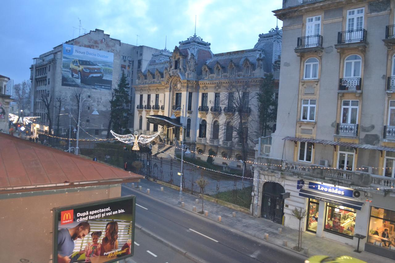 Ferienwohnung Victoria Plaza Two Bdr Apt Bukarest Exterior foto